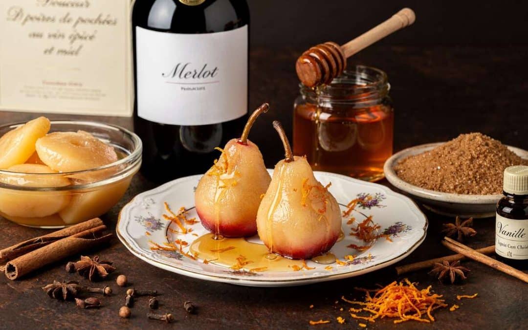 Douceur de poires pochées au vin épicé et miel