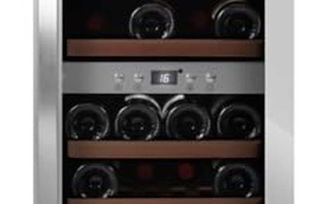 Test : cave à vin mQuvee WineExpert 38 Inox