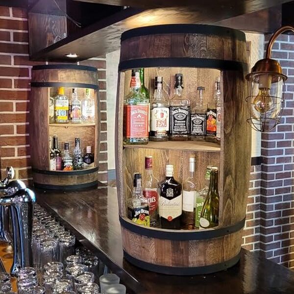 Découvrez notre test complet de l'armoire de bar weeco LED style industriel et transformez votre intérieur avec une touche moderne et élégante.