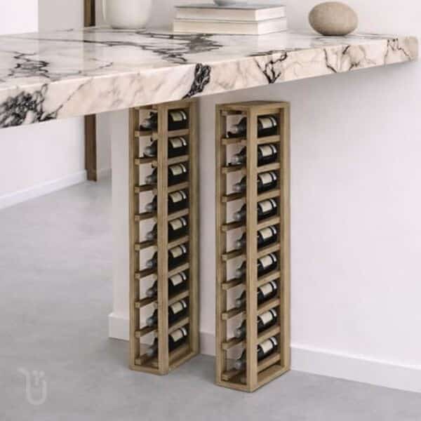 Découvrez notre test détaillé du casier à bouteilles Expovinalia Ex2031 en chêne clair, avec une capacité de 10 bouteilles. Idéal pour les amateurs de vin.