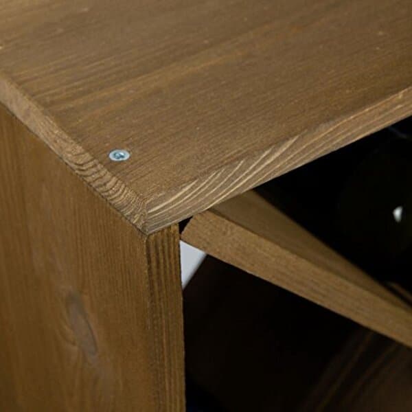 Découvrez notre test détaillé de l'étagère à vin CUBE 50 en bois massif : design, qualité et capacité de rangement pour vos bouteilles. 